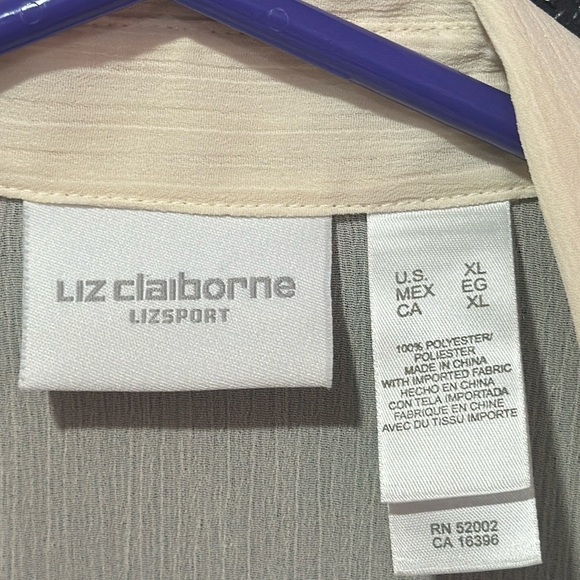 LIZ CLAIBORNE 100% Polyester half sleeve Blouse Size XL - Picture 5 of 5